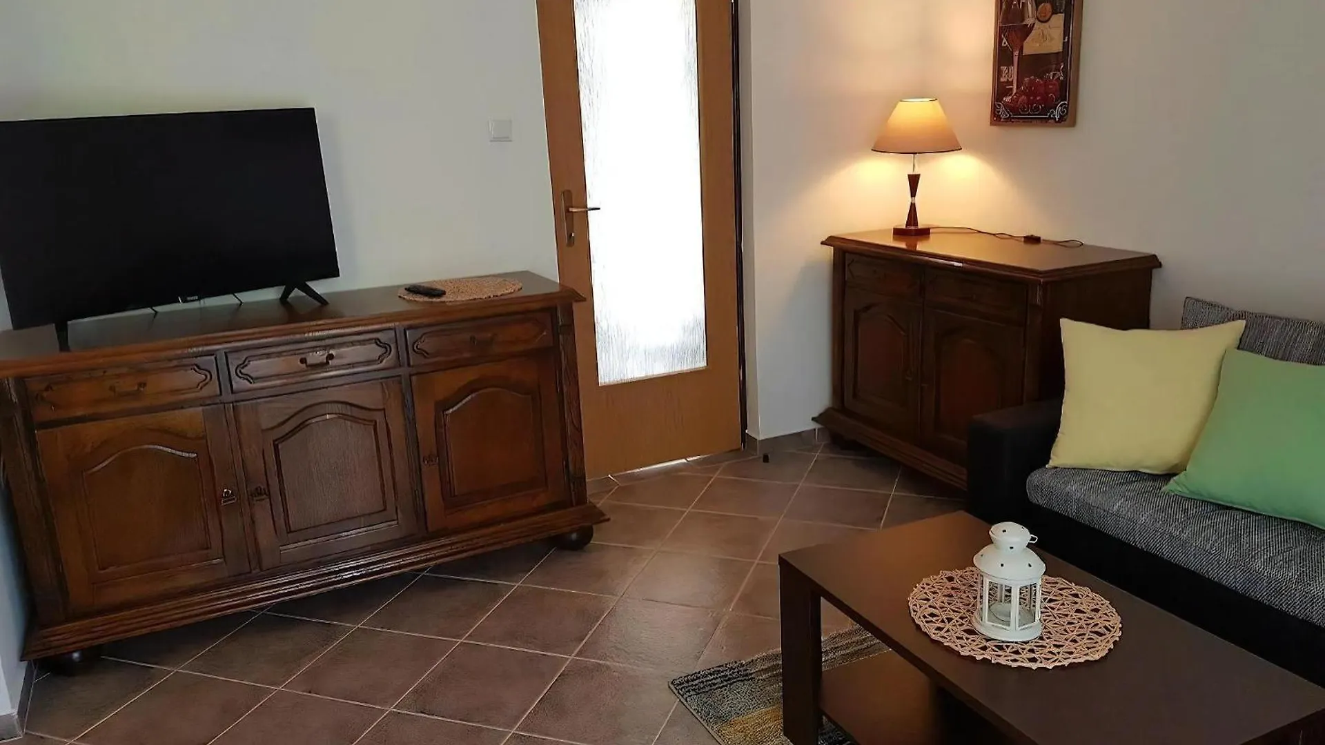 Komfortable Wohnung In Der Naehe Des Sandstrandes ニン クロアチア