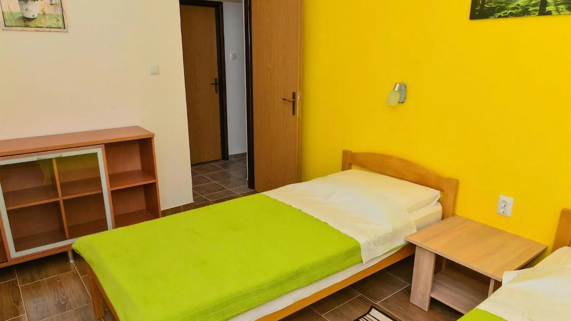 נין Komfortable Wohnung In Der Naehe Des Sandstrandes 0*,